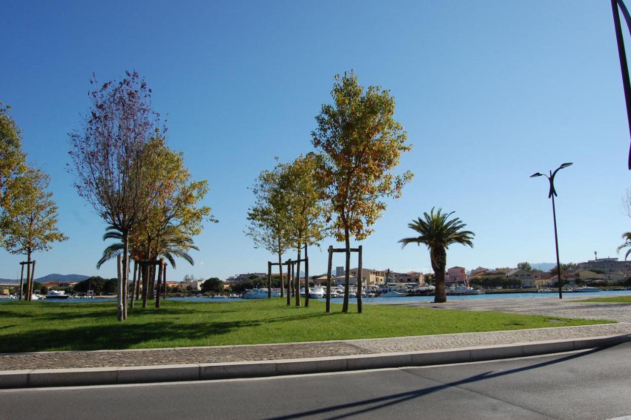 Olbia Center City Apartment Exteriér fotografie